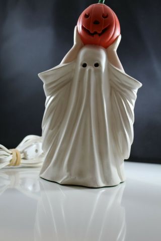 Vintage Halloween Ceramic Light Up White Ghost Holding Jack - O - Lantern Over Head