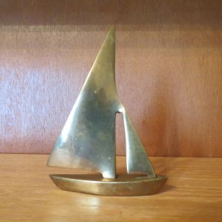 Sailboat Solid Brass 5 " Tall 3 1/2 " Long Hull Of Boat Is 5/8 " Wide