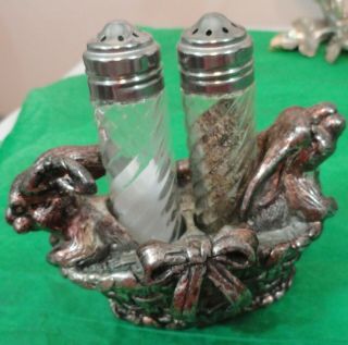 Vintage Arthur Court 1999 Easter Bunny Rabbit Glass Salt & Pepper Shaker Set S&p