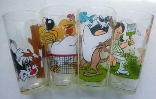 1976 Vintage Pepsi Looney Tunes Collector Glasses Set Of 4