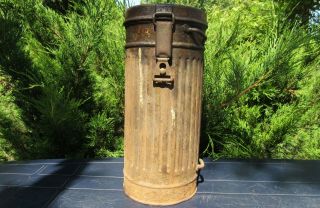 - Authentic Ww2 Wwii Relic German Gas Mask Box - Canister 5