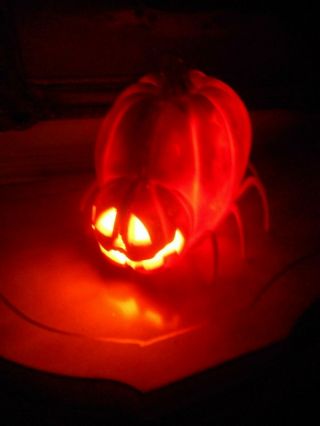 Unique Halloween 1995 Trendmaster Foam Blow Lighted Spider Pumpkin