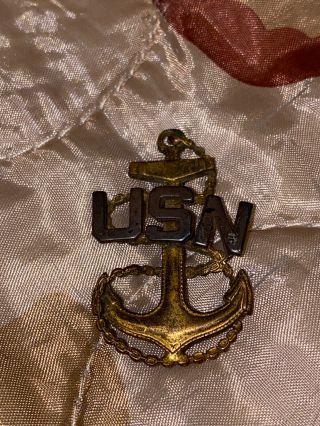 Ww2 Era Us Navy Chief Petty Officer Cap Badge,  Pin - Back,  Full Size