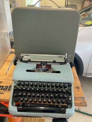 Olympia Sm 4 Portable Typewriter