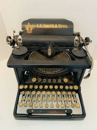 Vintage Antique 1918 L.  C.  Smith & Bros.  Typewriter Heavy Metal
