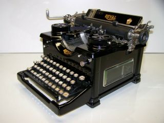 Antique 1931 Royal Model 10 Vintage Typewriter X - 1456483
