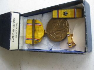 WW2 American Defense Medal,  Ribbon Bar & Lapel Pin In Plain Label Box. 2