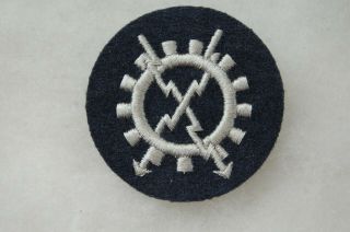 Ww2 German Luftwaffe Specialty Trade Insignia (signals Equipment Branch Personel