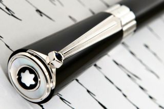 Montblanc Special Limited Edition Marlen Dietrich Fountain Pen Medium (m) ✒️