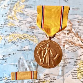 1945 Wwii Us Navy & Marine Corps American Defense Medal Slot Brooch Ribbon Bar