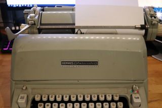 1960s HERMES AMBASSADOR Typewriter 2