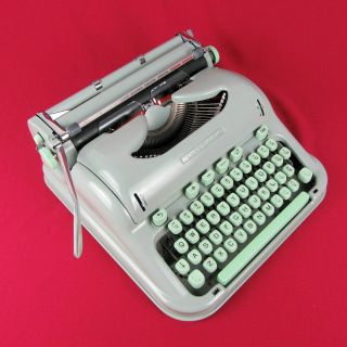 Hermes 3000 Typewriter Portable Sea Foam Green 1966 Outstanding