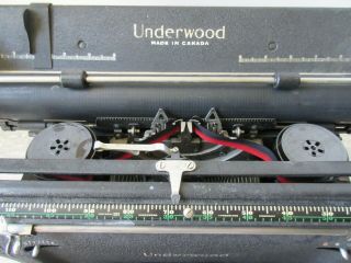 Vintage 1940 ' s Underwood Champion S5331427 - 14 Typewriter 3