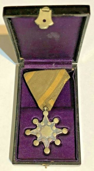 Wwii Japanese Order Of The Sacred Treasure 8th Class With Box Badge Me