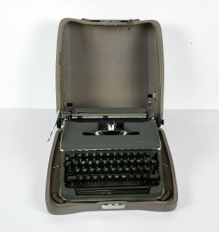 Vintage 1959 Olympia SM2 Portable Typewriter in Hard Shell Case w/ Key 3