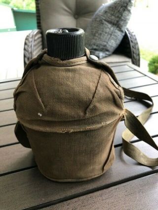 Vintage Us Military Wwii Ww2 Canteen Dated 1943