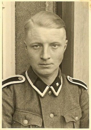 Rare Close Up Pic German Elite Waffen Unterscharführer Nco Vet Posed
