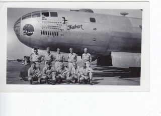 Wwii Aaf Photo - Crew In Front - B - 29 Nose " Fubar " 679th Bs Insignia - Cbi - 1944