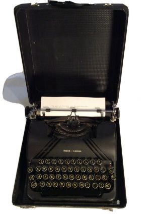 Vintage 1946/47 Smith Corona Silent Typewriter Black Matte Finish Wkg