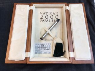 Montegrappa Vatican 2000 Papal.  925 Sterling Silver Fountain Pen 437/2000