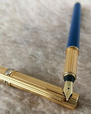 Cartier Trinity 18kt Gold Plated Pin Stripped 18k Nib Blue Marble Fountain Pen