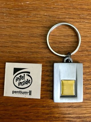 Vintage 1997 Intel Pentium Ii Processor Mmx All Metal Keychain With Die