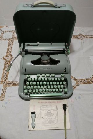 Hermes 3000 Typewriter Sea Foam Green With Case No Key