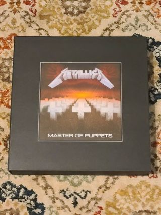 Master Of Puppets [remastered Deluxe Box Set] [10 Cd/2 Dvd/3 Lp/1 Cassette].