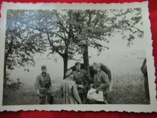 Wwii German Photo Combat General With Kc In Field