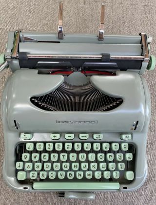 Hermes 3000 Portable Typewriter W Case Made In Switzerland 1965