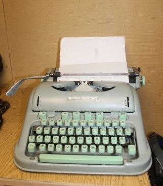 Vintage Hermes 3000 Portable Typewriter With Case Switzerland Sea Foam Green