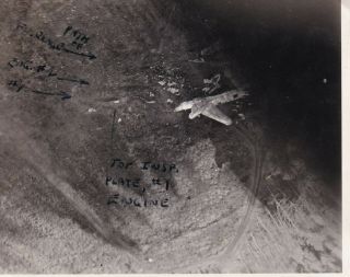 Wwii Aaf Aerial Photo Crashed B - 17 Bomber 46943 Wreck With Notes 65