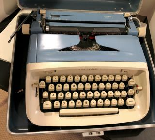 Vintage Royal Safari Portable Typewriter In Blue With Matching Case – 1963