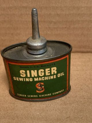 Vtg Singer Sewing Machine Co.  Oil Can Thumb Oiler Empty No - Cap