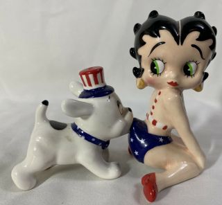 Patriotic Betty Boop & Pudgy Salt And Pepper Shaker Set