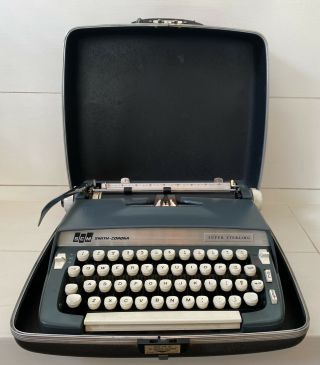 Vintage Scm Smith - Corona Sterling Typewriter With Case And Key
