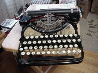 Vintage L C Smith & Corona Black Gold Portable Typewriter W Case Ms
