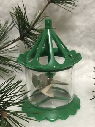 Vintage Style Retro Look Plastic Green Twinkler Spinner Birdcage Ornament