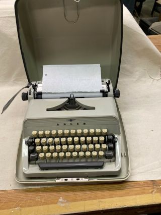 Vintage 1970s Adler J2 West Germany Portable Typewriter In Case