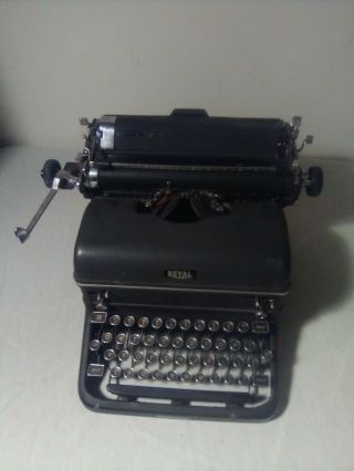 Antique 1940s Royal Portable Typewriter