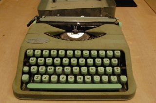 Hermes Rocket Vintage 1960 Swiss - Made Portable Typewriter In Case Seafoam Green