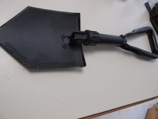 Us Army E - Tool - Tri - Fold Shovel - W/cover & Carrier Exc.  Cond You 