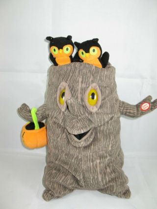 Hallmark Animated Spooky Halloween Tree Plush Owls Move & Sings Addams Family S