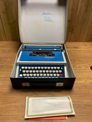 Vintage Retro Underwood 315 Typewriter With Case