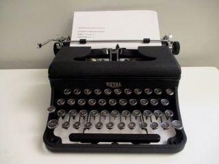 Vintage 1939 Royal Varsity Portable Typewriter Ribbon Glass Keys