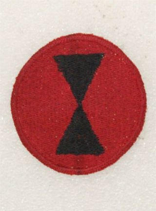 Army Patch: 7th Infantry Division - Dark Red With Red Border
