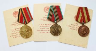 Soviet Russian Medal For Valiant Labor Work Wwii Doc Ussr Cccp Victory