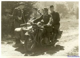 Bargain Large Photo: Best Luftwaffe Soldier W/ Mp - 40 Sub - Mg By Motorcycle