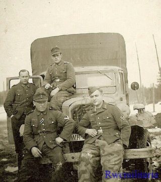 Best Wehrmacht Troops W/ Camo Pants & Awards In Winter W/ Lkw Truck; Russia