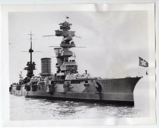 1941 Germans Report Sinking Russian Battleship Marat News Photo